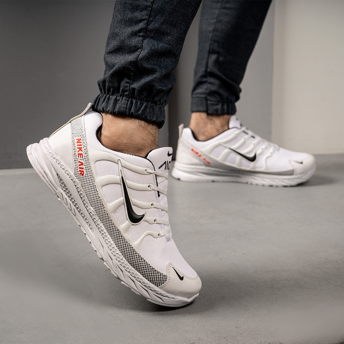 کفش مردانه نایک سفید مدل AVIN