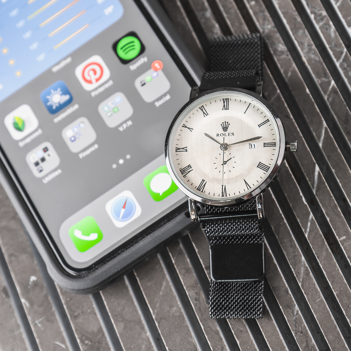 ساعت طرح رولکس مشکی مدل Bavan