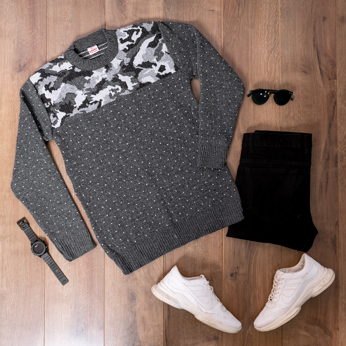 پلیور بافت مردانه طوسی تیره طرح چریکی مدلLando