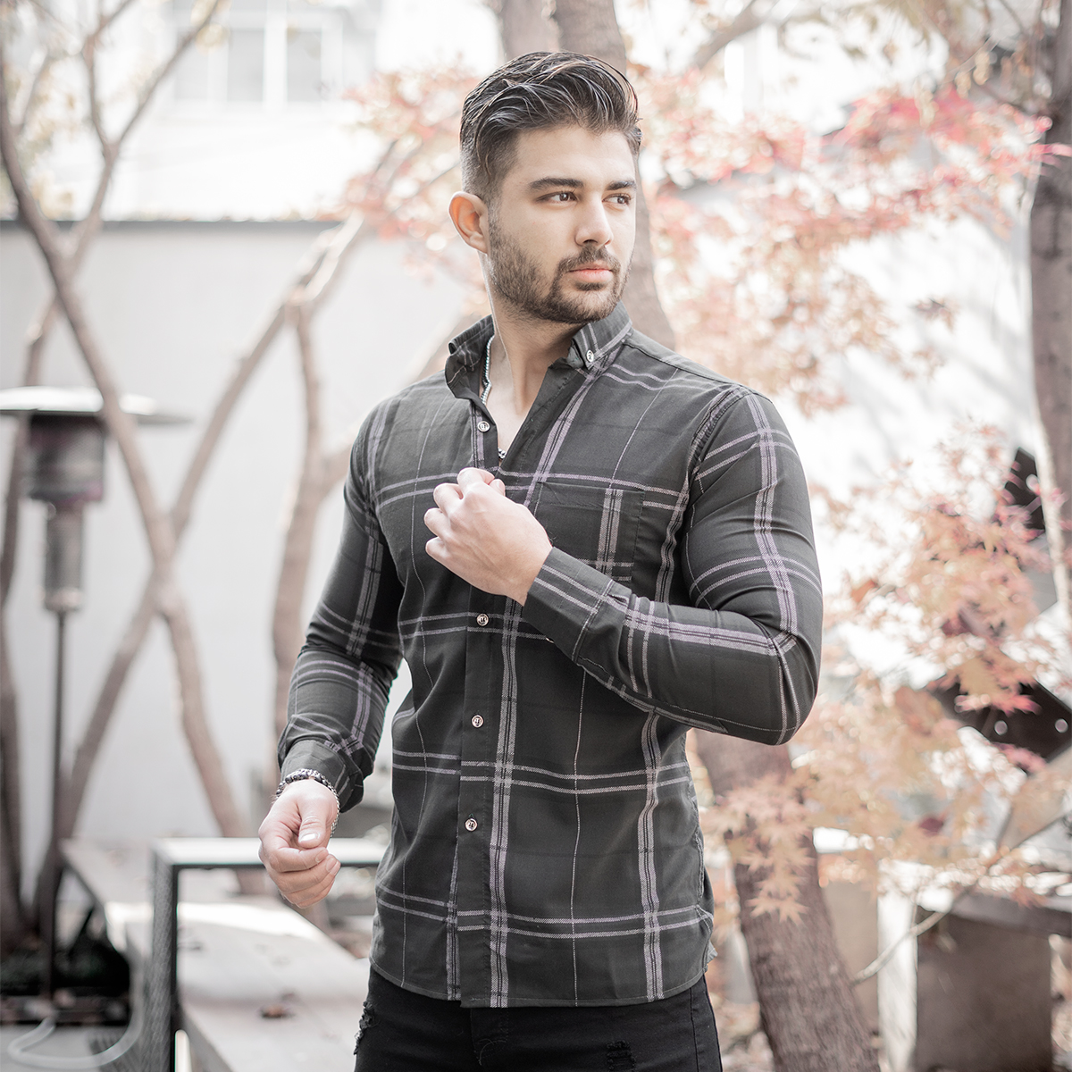 پیراهن مشکی راه راه مردانه مدل Santa