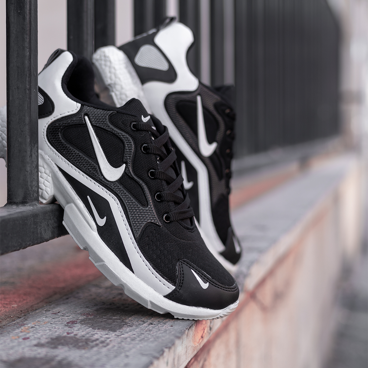 کفش ورزشی نایک مشکی مردانه مدل HOMAN