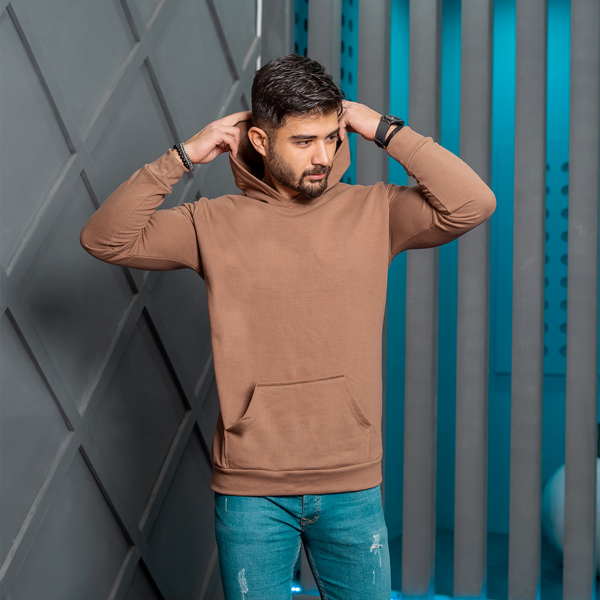 هودی مردانه قهوه ای مدل Ramtin