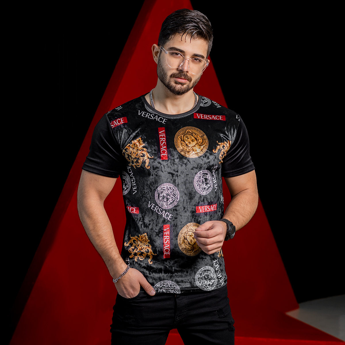 تیشرت مخملی Versaceمردانه مدلKami