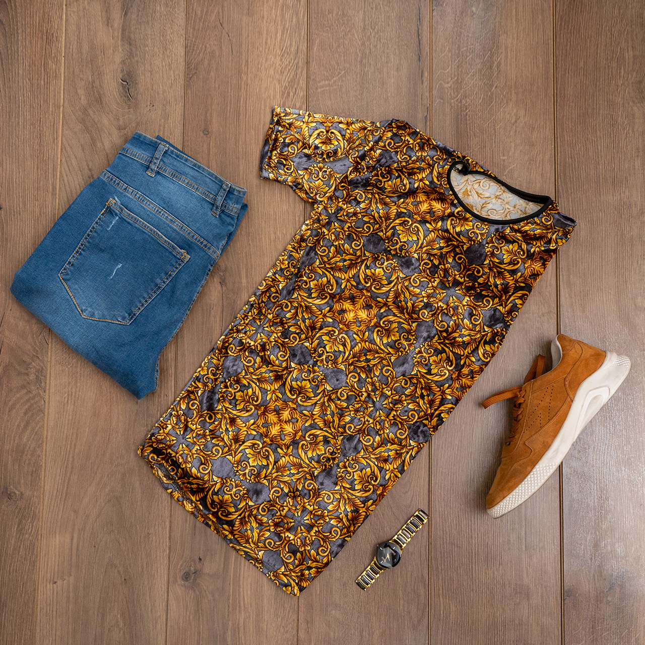 تیشرت مخمل طوسی طلایی مردانه مدلSilver