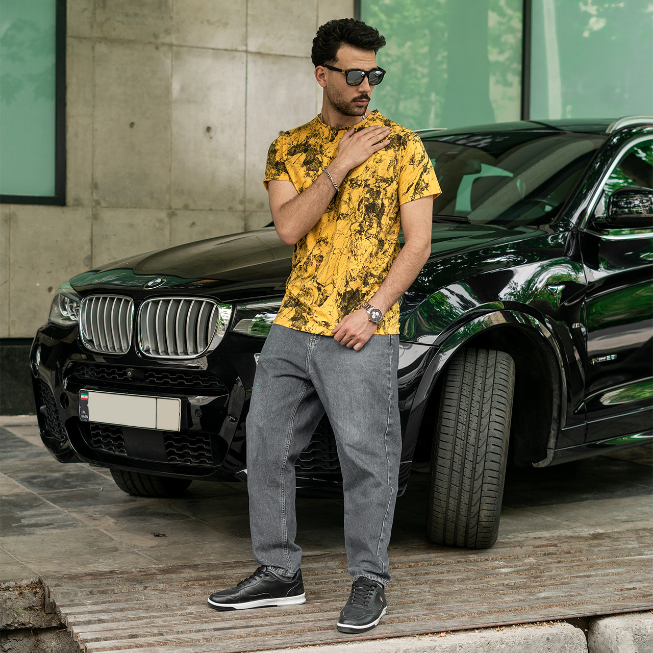 تیشرت مردانه زرد آبرنگی مدل 61