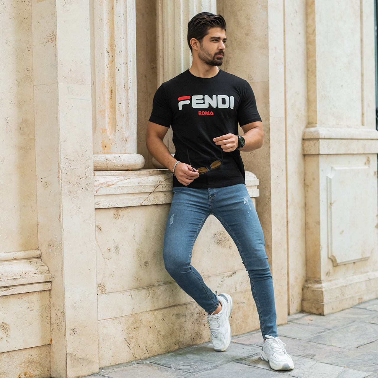 تیشرت فندی مشکی مردانه مدل Roma