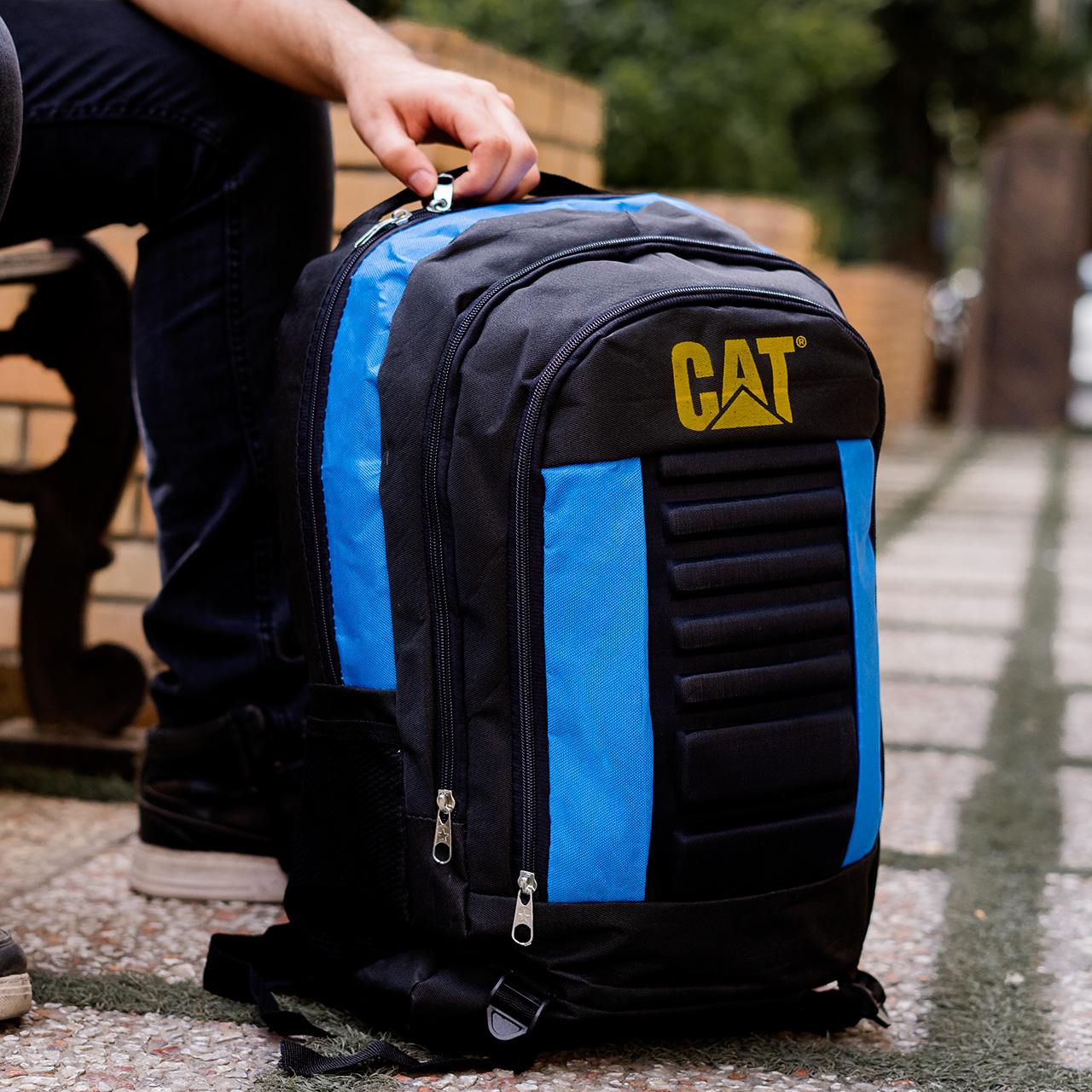 کوله پشتی Cat آبی مدل behroz