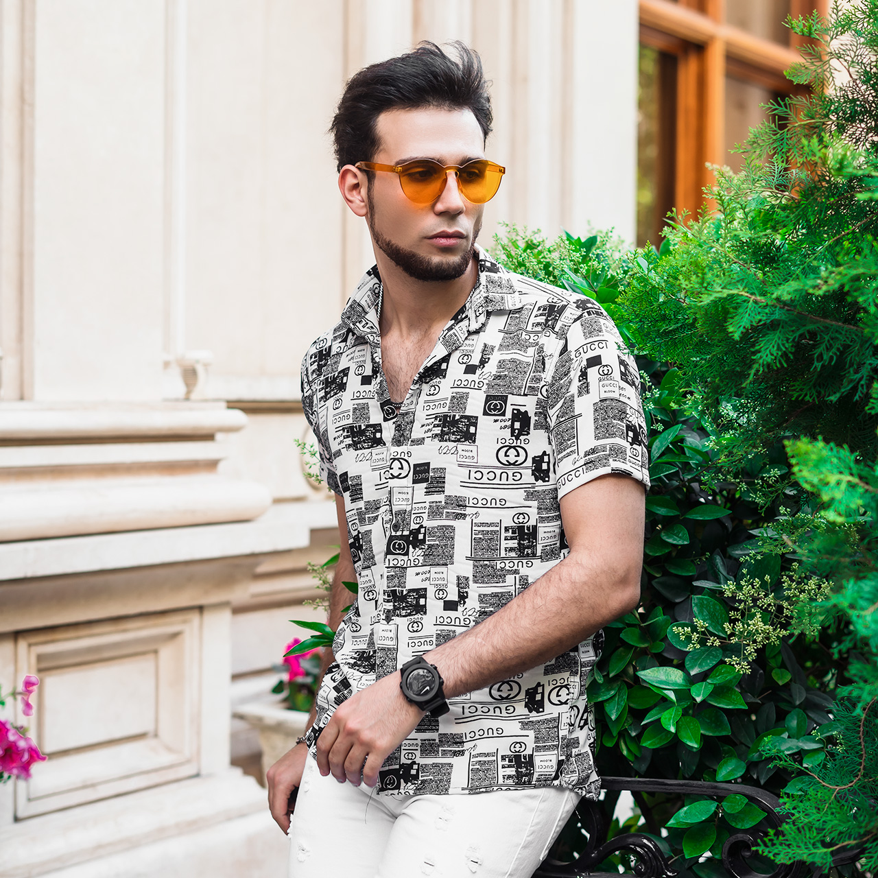 پیراهن هاوایی طرح نوشته سفید مردانه مدل Gucci