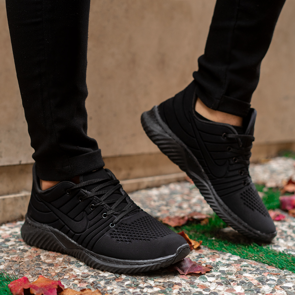 کفش ورزشی نایک مشکی زیره مشکی مدل Rota