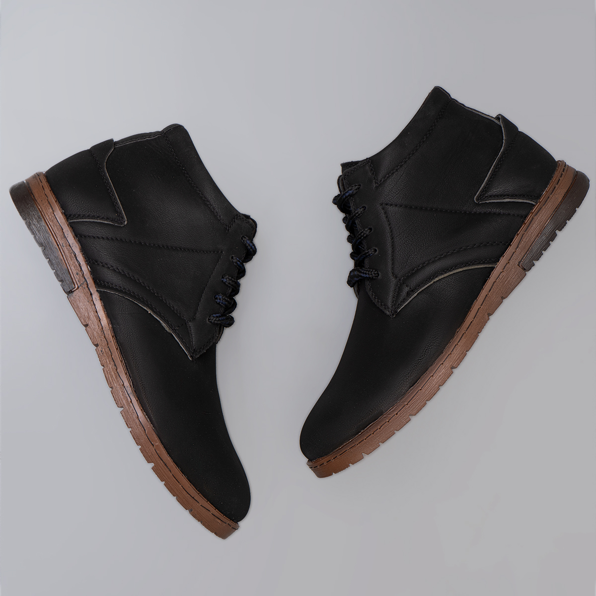 نیم بوت مردانه مدل arat