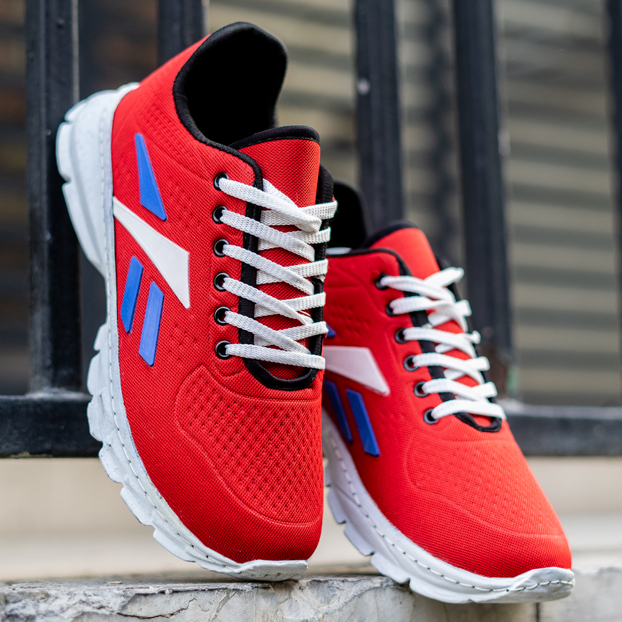 کفش ورزشی(T) مردانه قرمزمدل E60