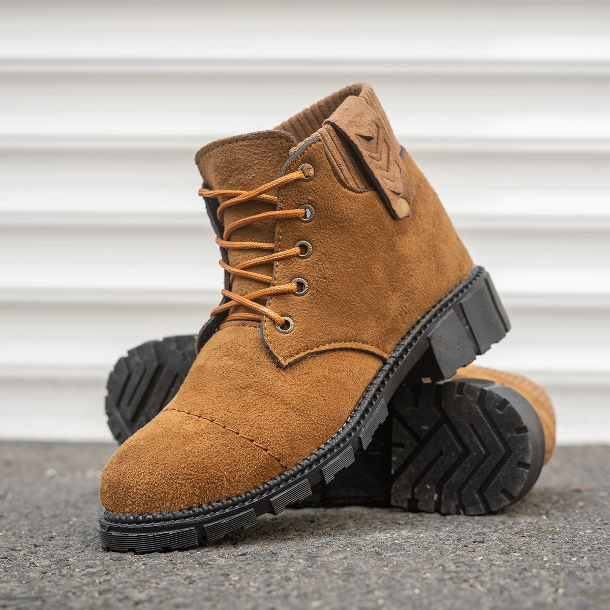 نیم بوت دخترانه قهوه ای مدل Nadia