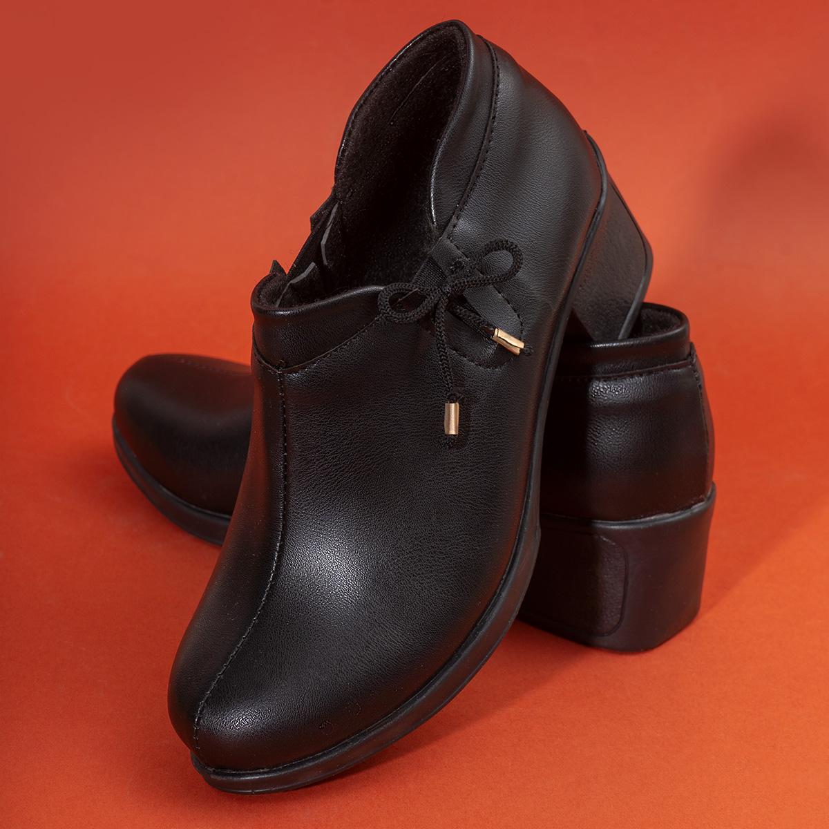 کفش زنانه بندی مشکی مدل Behnaz