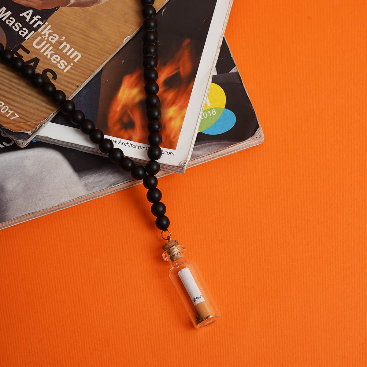 گردنبند مشکی مدل Bahman