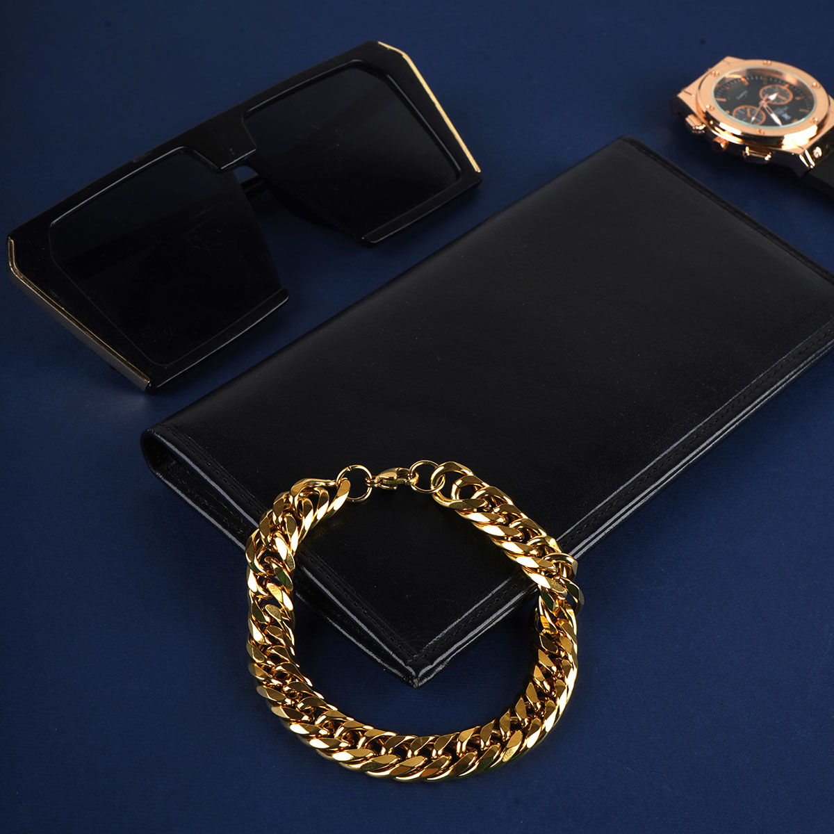 دستبند طلایی مدل Z500