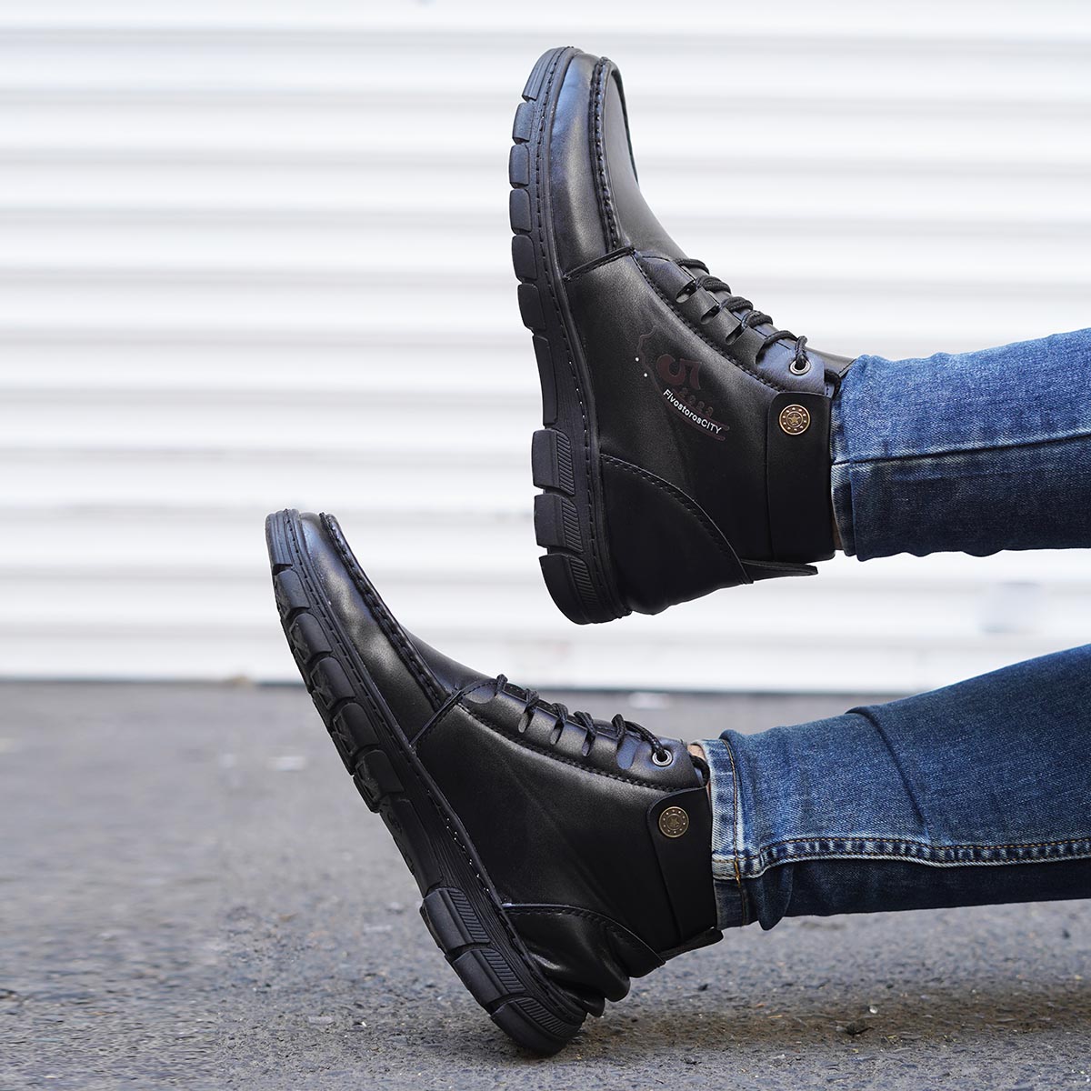 نیم بوت مشکی مردانه مدل FIVE