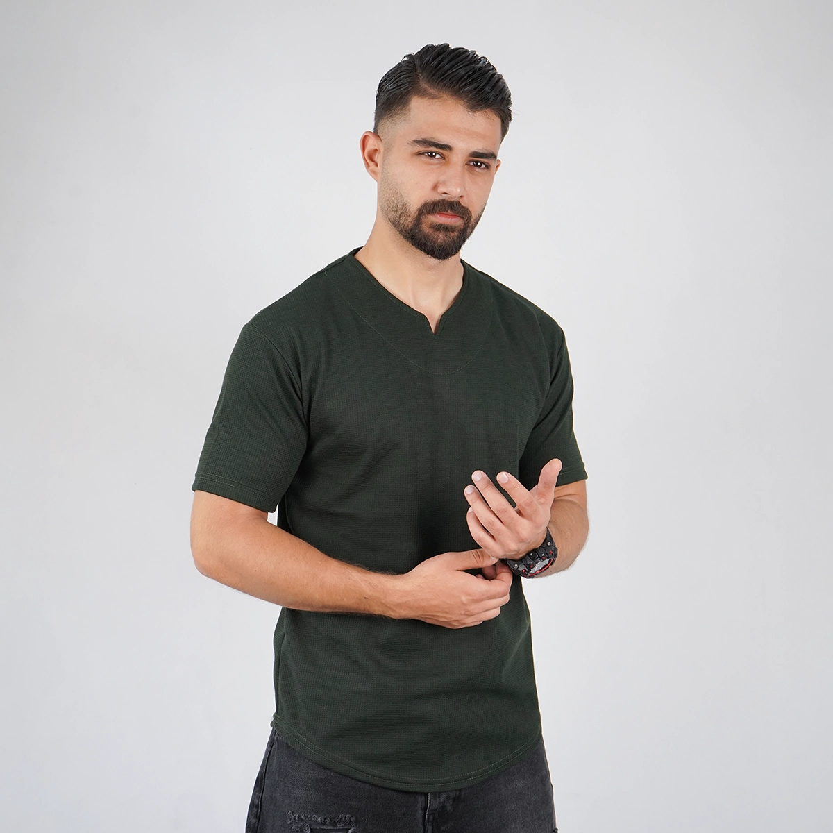 تیشرت سبز یقه کوبایی مردانه مدل Sorad