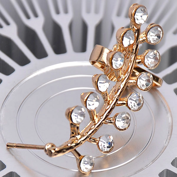 گوشواره لاله گوشی طرح پر