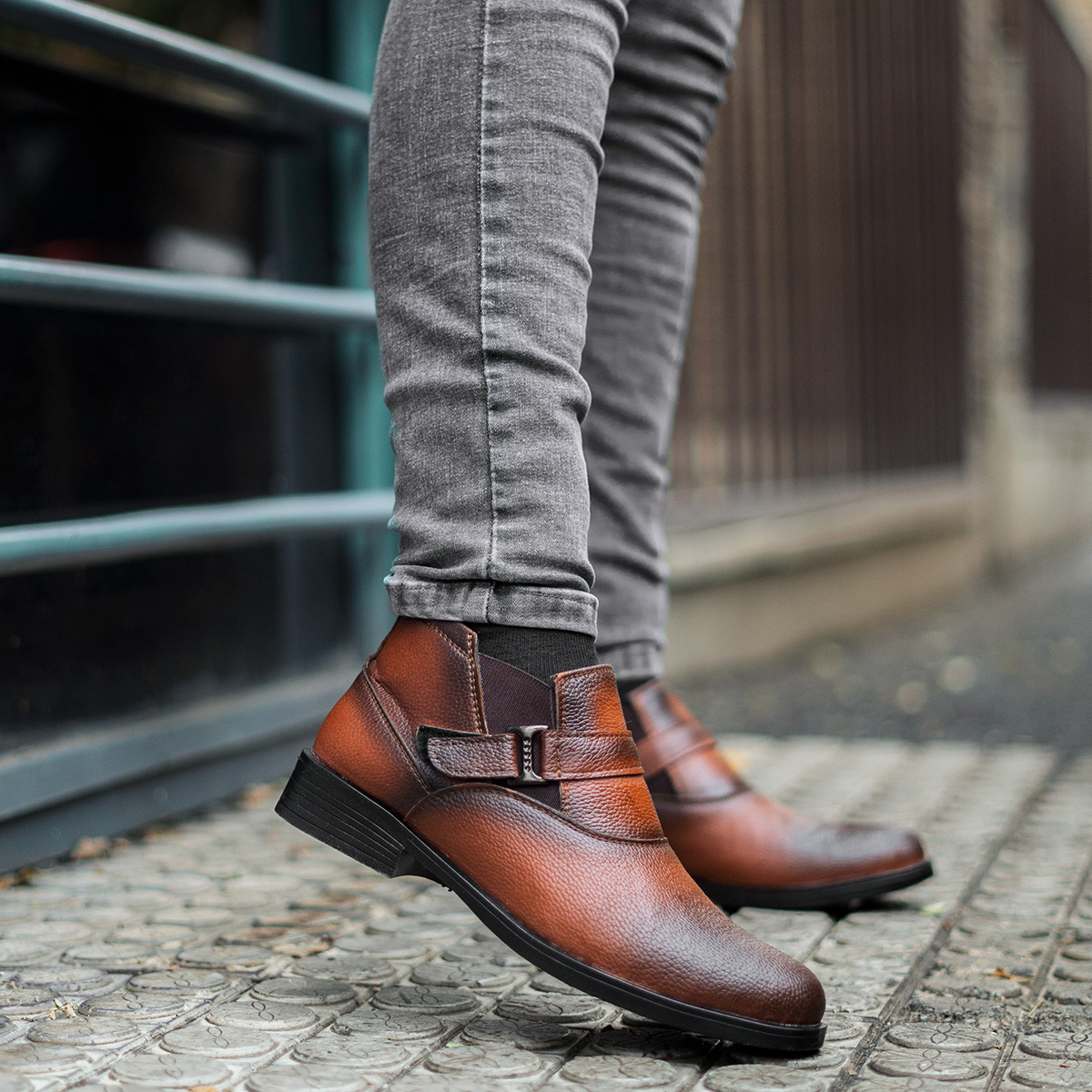نیم بوت چرم مردانه مدل behyad
