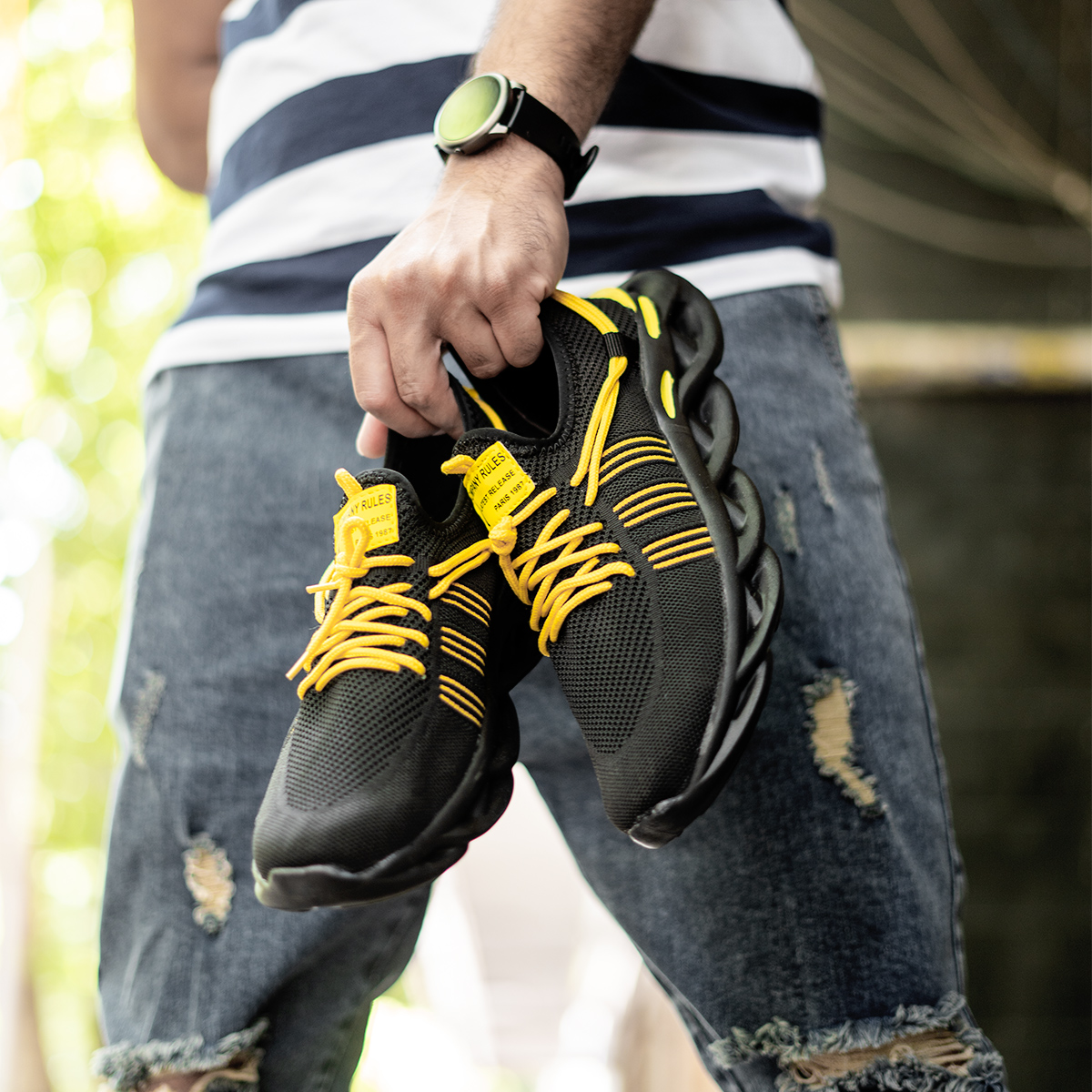 کفش ورزشی مشکی زرد مردانه مدل Arisan